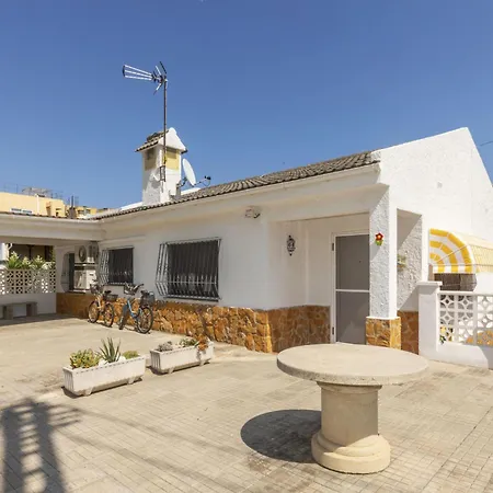 Matilde By Interhome * Винарос