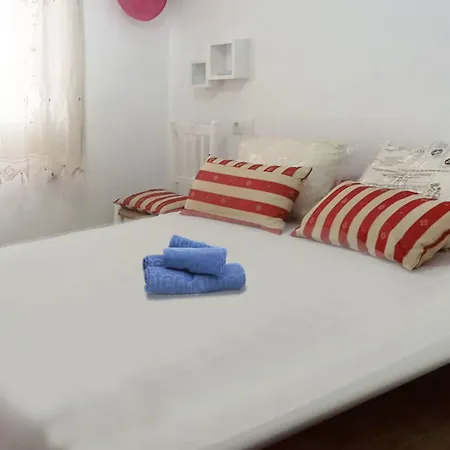 Matilde By Interhome * Винарос